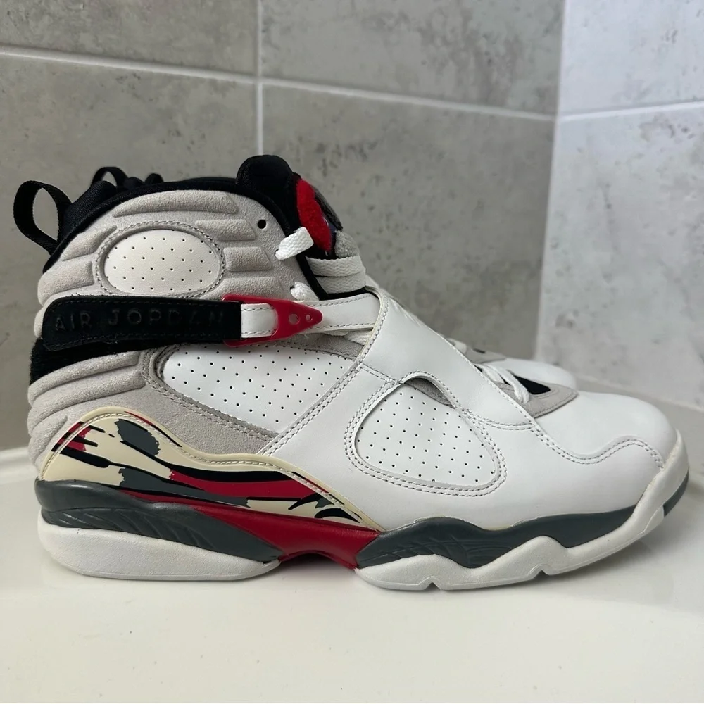 Jordan 8 Retro Bugs Bunny (2013) Sneaker Size 11.5 Men